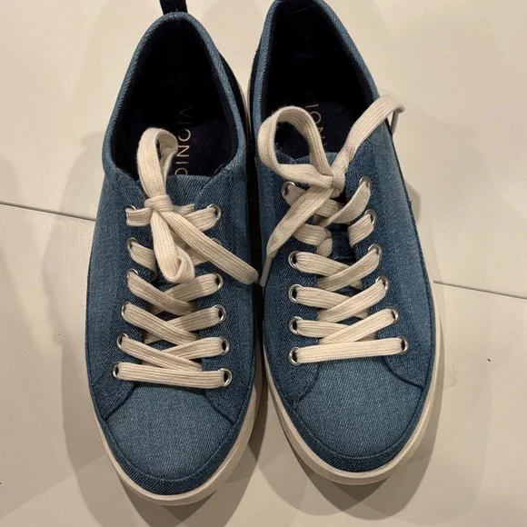 Vionic winny denim shoes size 7.5 - Picture 6 of 8